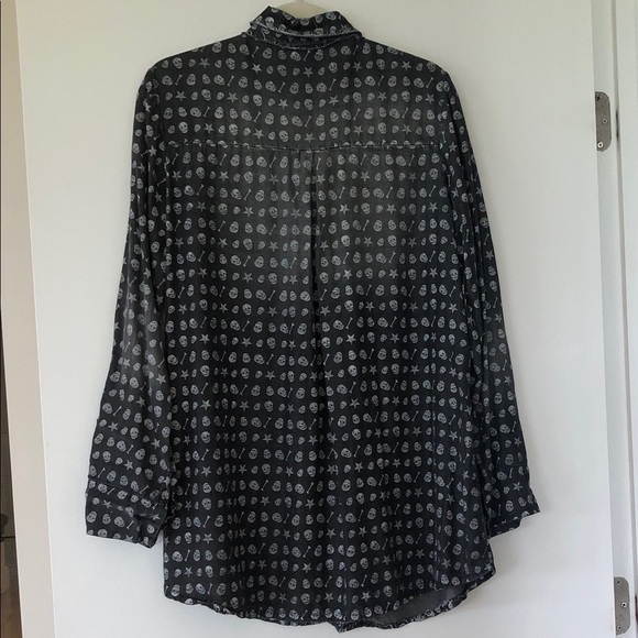 AMO Skull distressed Denim oversized blouse - Picture 8 of 10